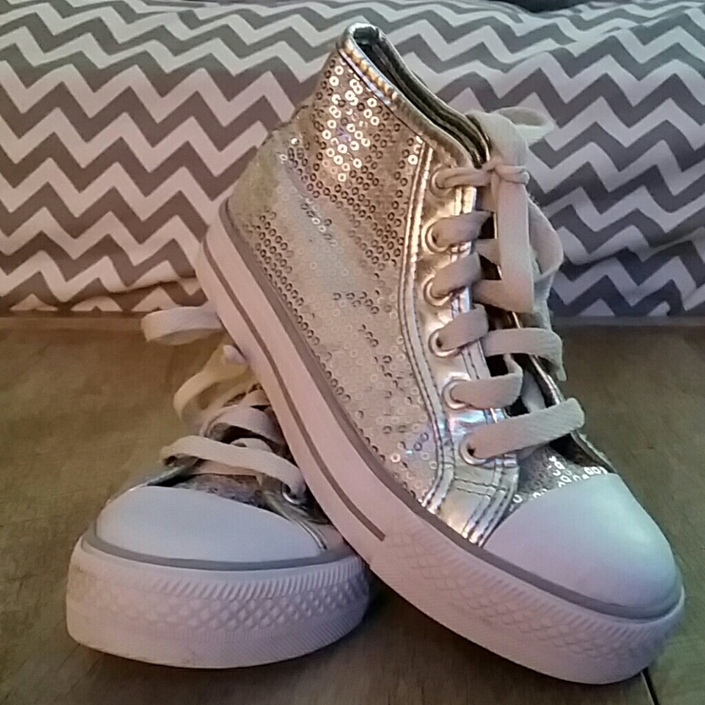 Girls size 3 silver sequin high tops
