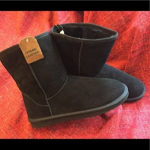 Genuine leather boots