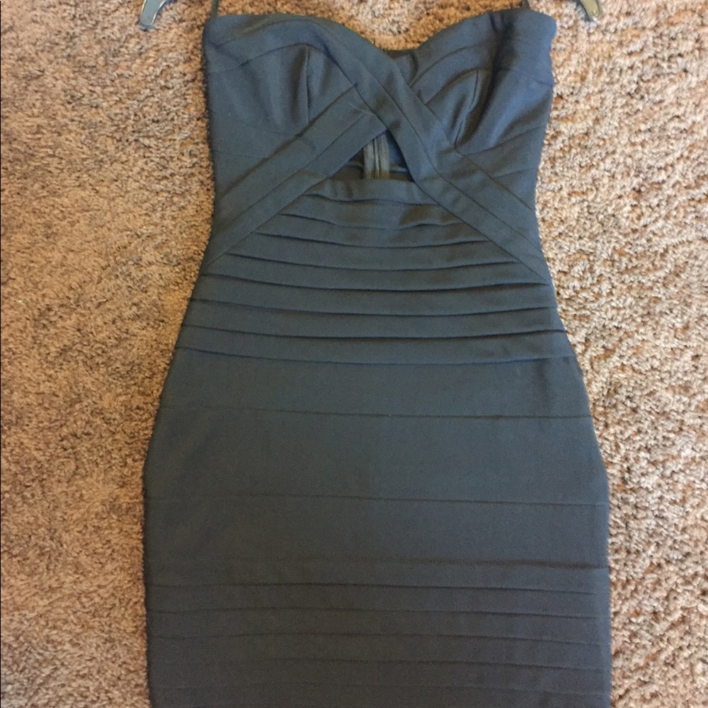 Black Tobi fitted dress