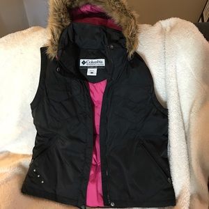 Black vest with detachable hood