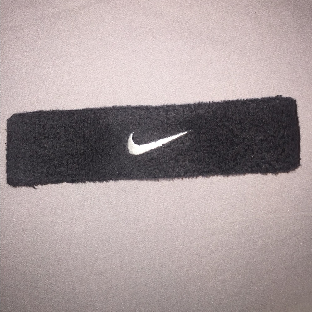 Nike sweatband