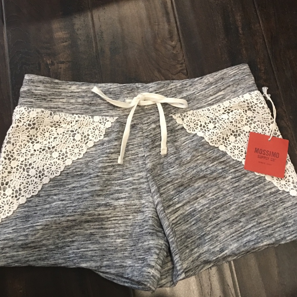 Gray Cotton Shorts with Lace