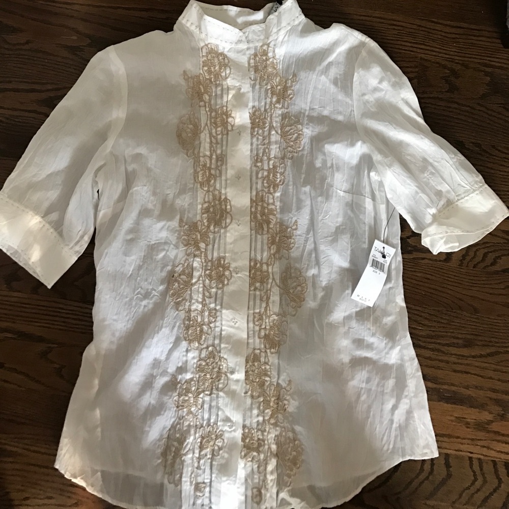NWT Tahari blouse