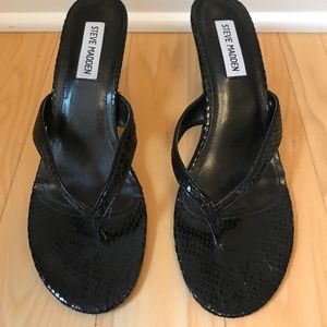Steve madden lizard kitten heel sandals