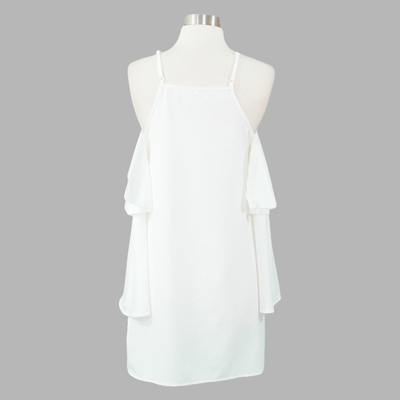 ❗️FINAL PRICE❗️White Cold Shoulder Shift Dress - Picture 8 of 8