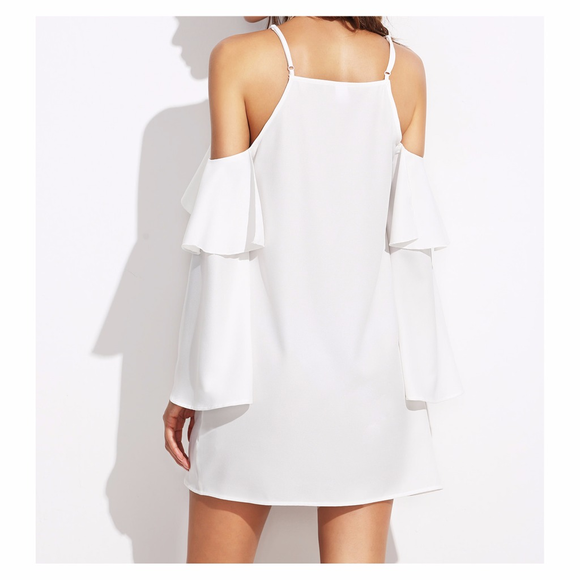 ❗️FINAL PRICE❗️White Cold Shoulder Shift Dress - Picture 2 of 8
