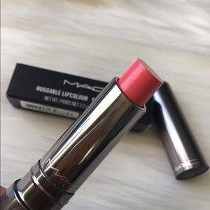 MAC Huggable Lip Color