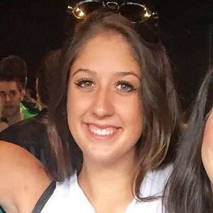 Meet your Posher, Anneliese