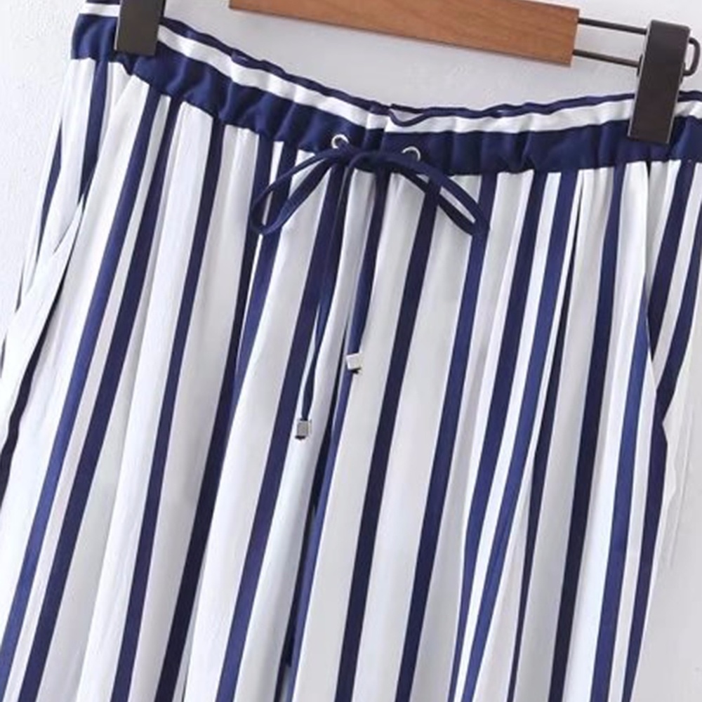 Chic Striped Ankle Pants - Picture 5 of 5