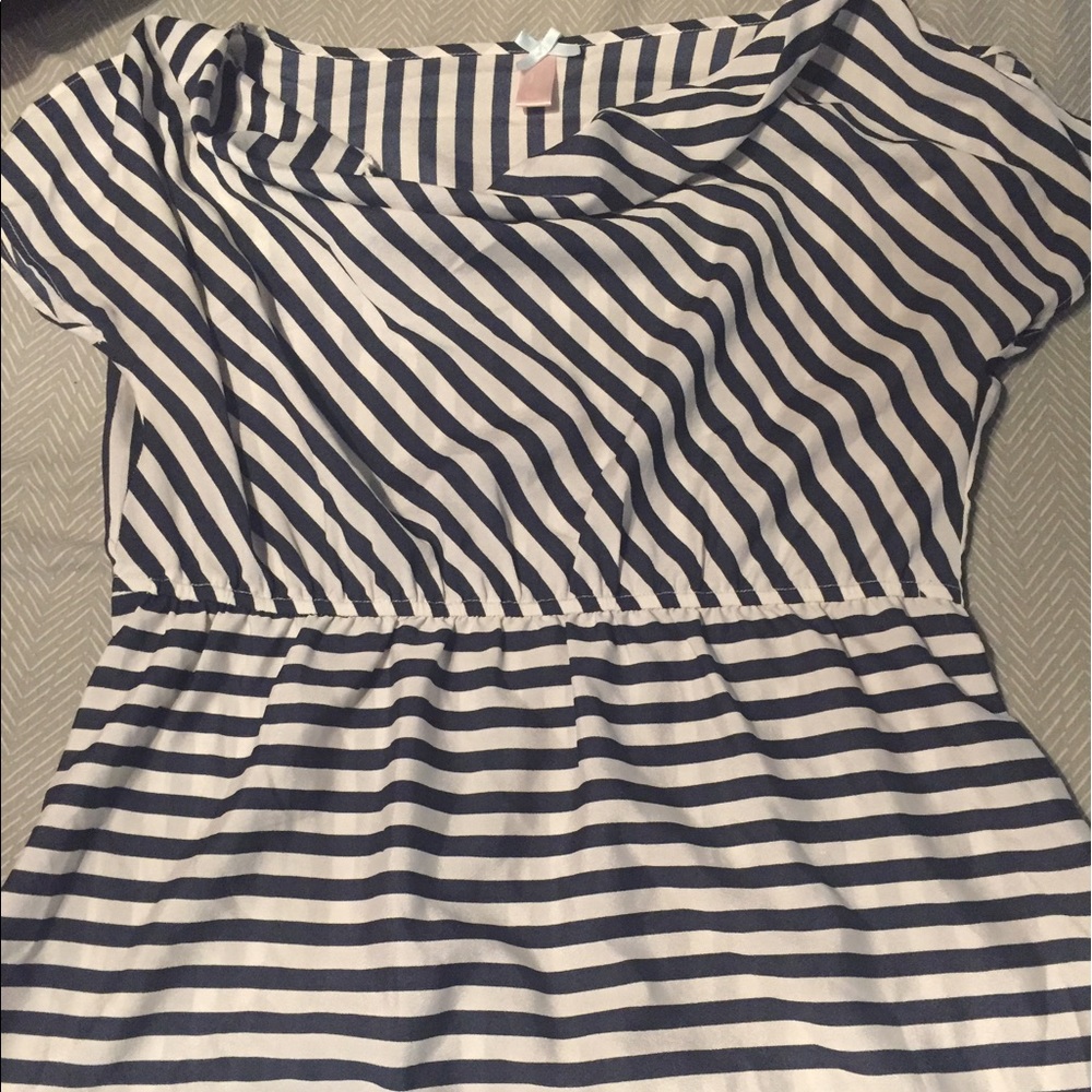 Boutique Blouse 👚 EUC 😍 Medium