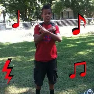 Meet your Posher, Latoya