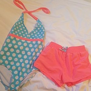 Super cute 2 piece bathing suit