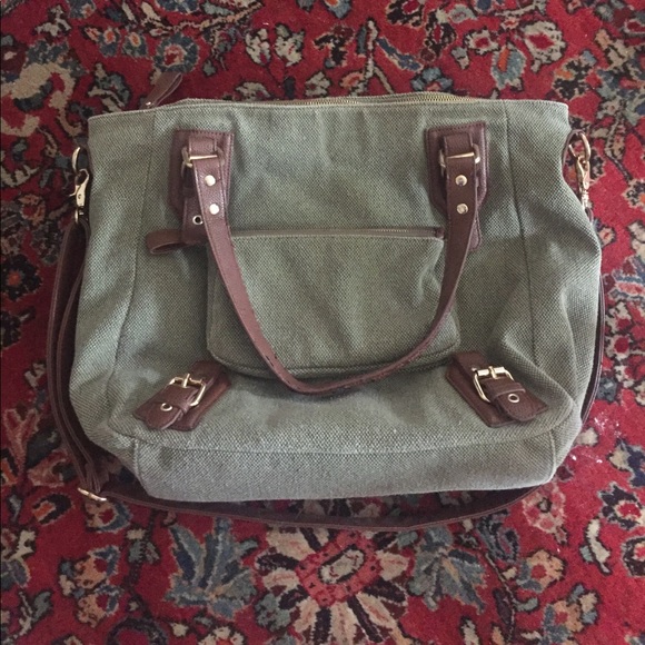 UO BDG large green canvas shoulder bag - Picture 2 of 8