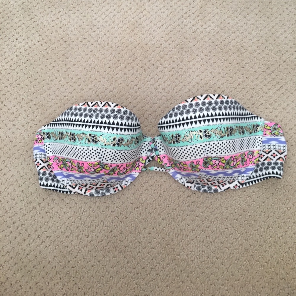 VICTORIA'S SECRET STRAPLESS SWIMSUIT