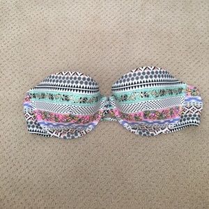 VICTORIA'S SECRET STRAPLESS SWIMSUIT