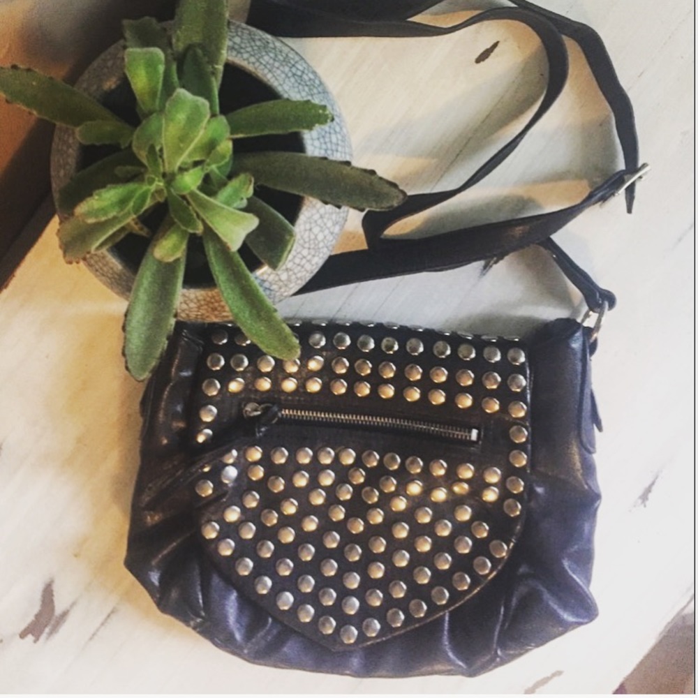 Like new Steve Madden crossbody!