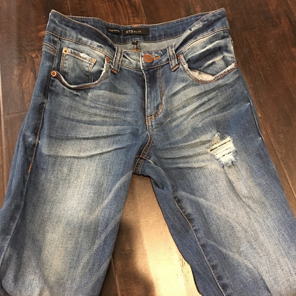 Blue Distressed Jeans
