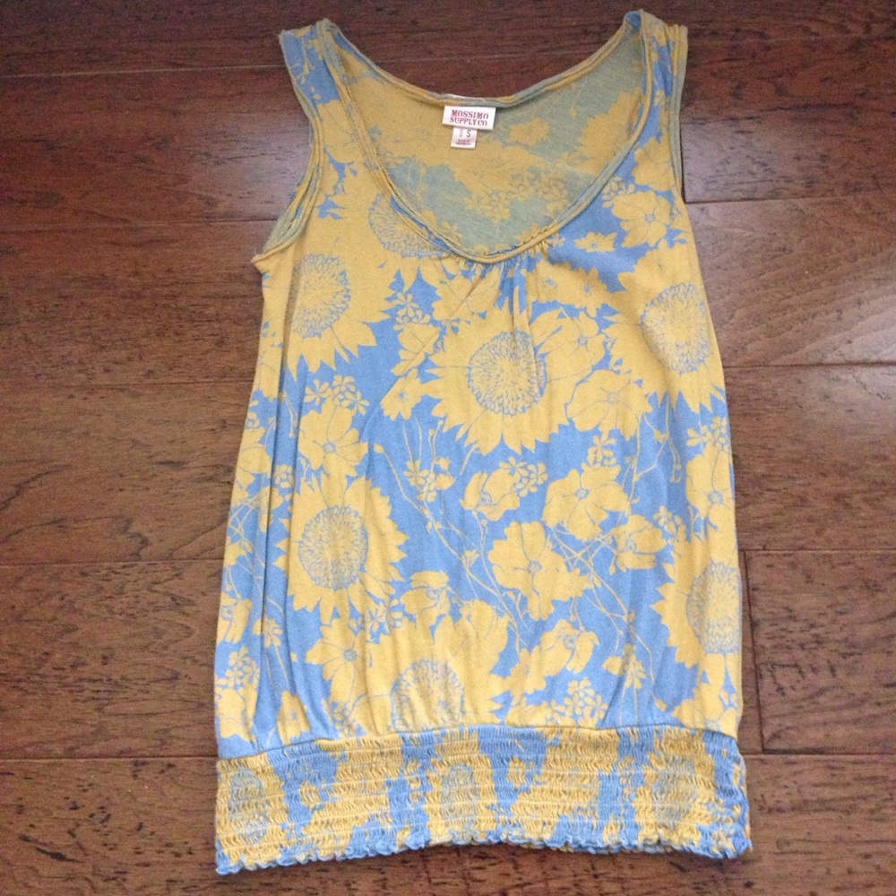 Sale!! Sunflower tank top