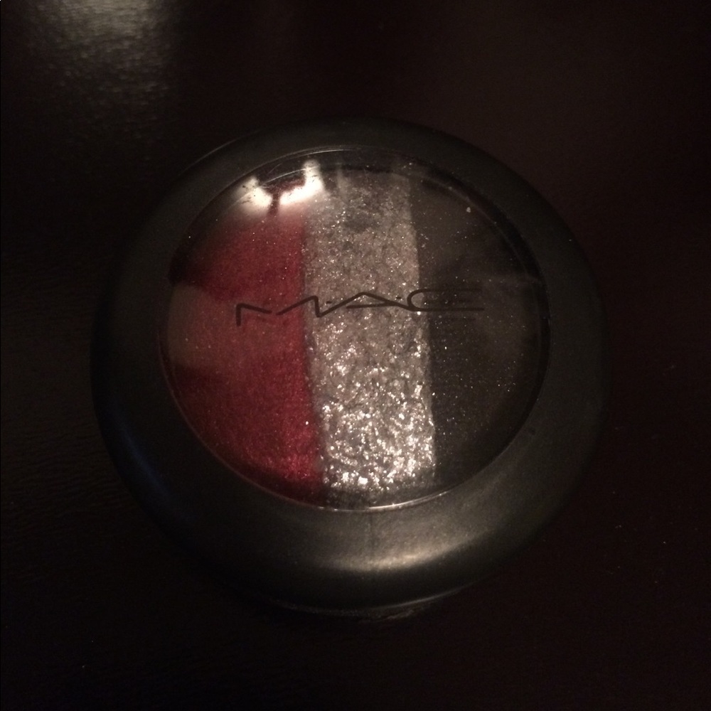 MAC Mineralize Shadow Trio