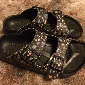 Size 38 Floral Birkis
