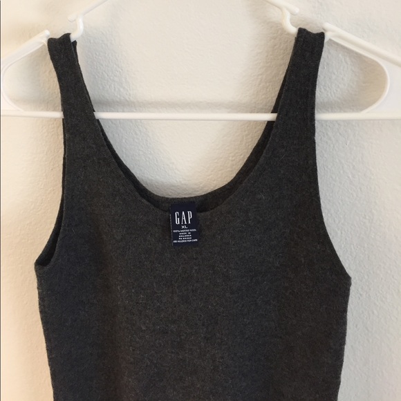 Wool sweater tank from GAP - Picture 3 of 3