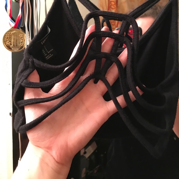 Forever 21 crop top/bandeau - Picture 2 of 3