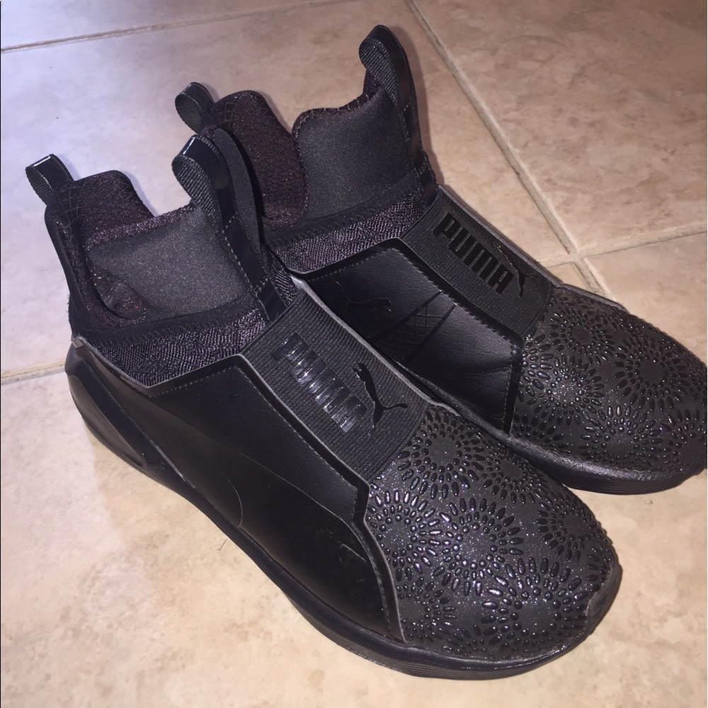 KYLIE JENNER PUMAS‼️