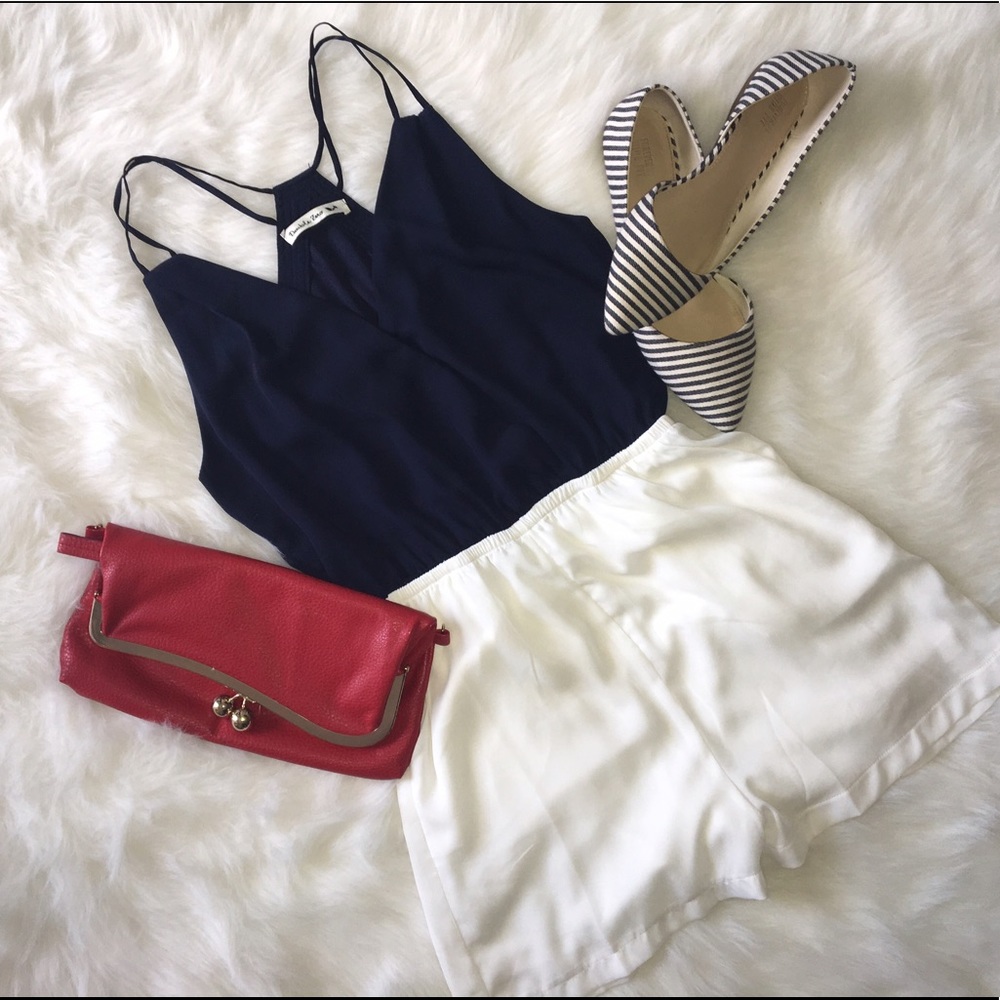 ❗️NWOT❗️Romper