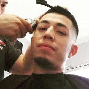 Meet your Posher, Javier