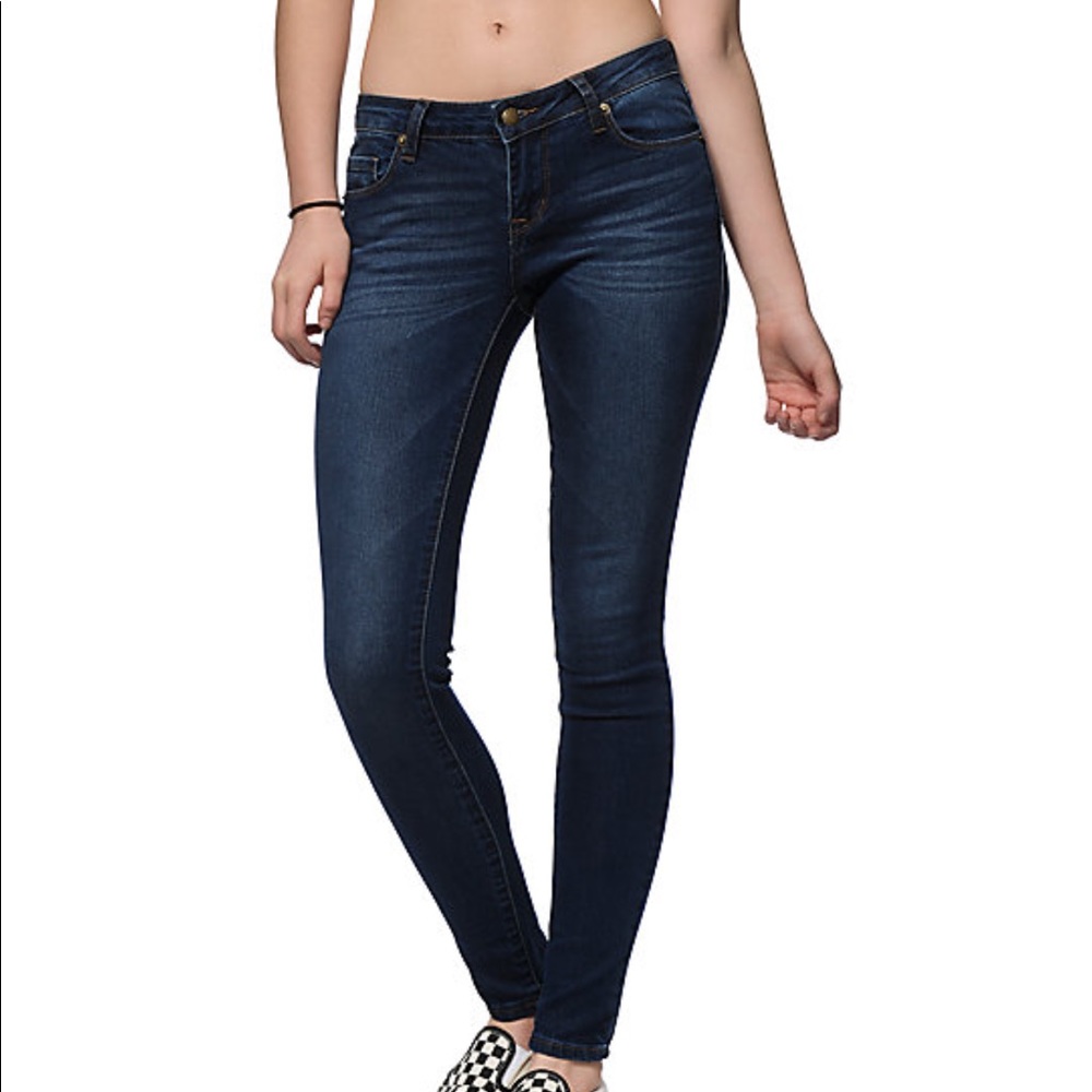 BACK TO SCHOOL SALE ‼️ LIMITED TIME ‼️ BASIC DENIM