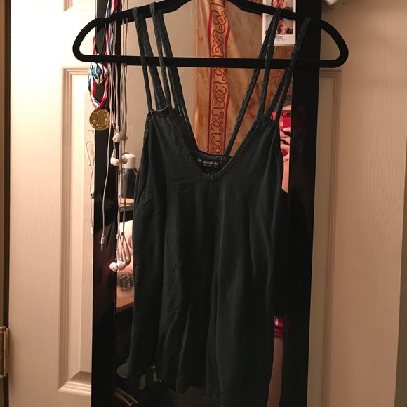 Brandy melville tank top - Picture 2 of 4