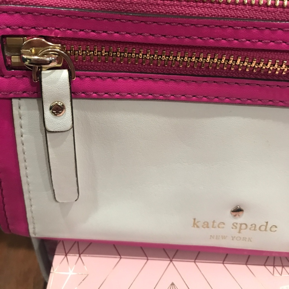 Kate Spade ♠️ - Picture 5 of 5