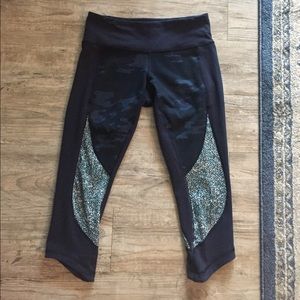 Rare lululemon leggings.