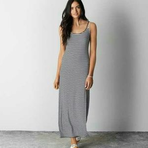🎉HPx2!🎉 AEO Split Stap maxi dress