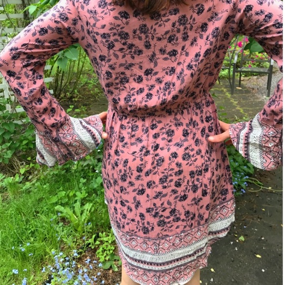 SOLD🚩🚩 crochet Boho Dress - Picture 8 of 8