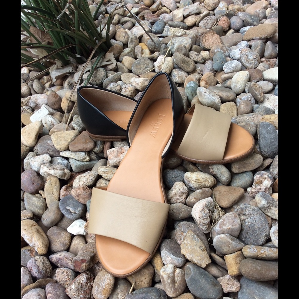 Tan Toe Band and Black Heel Sandals
