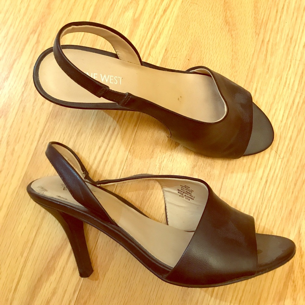 Black Nine West sandals