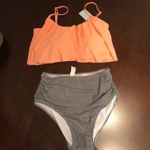Never worn - Cupshe bathing suit