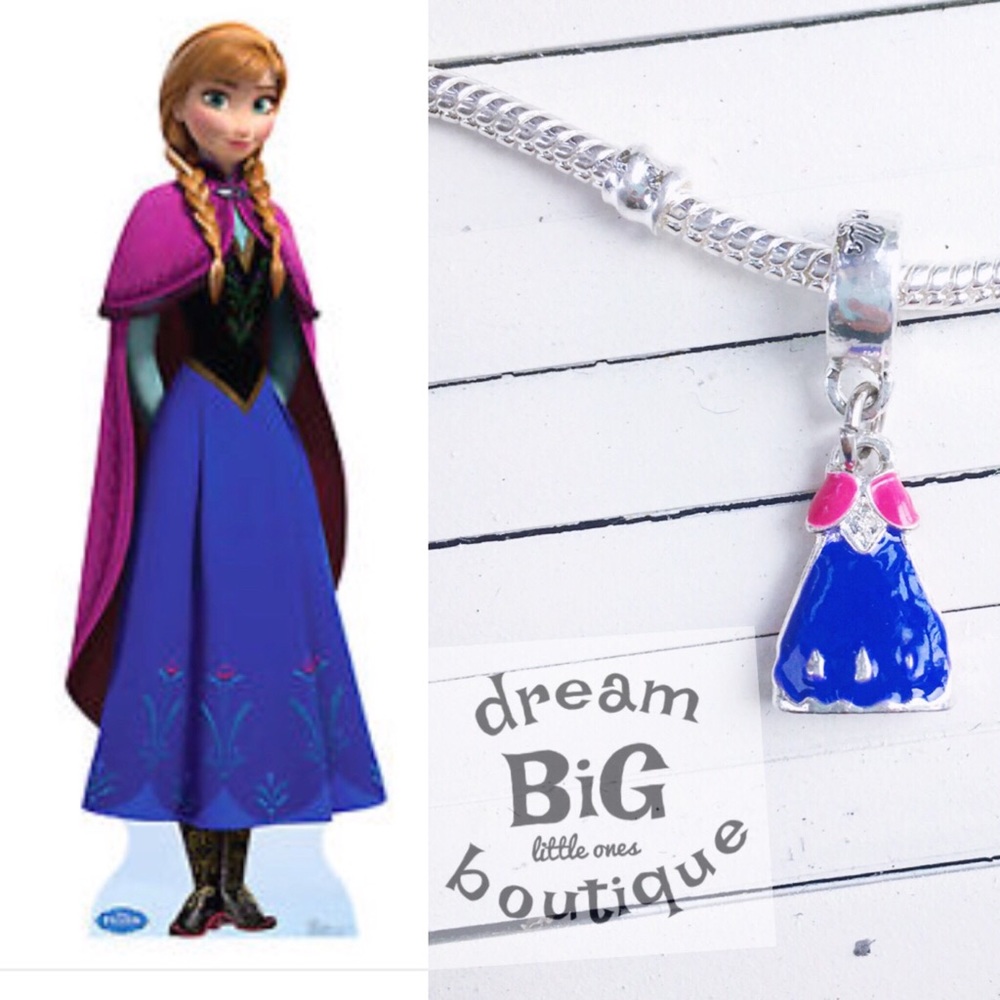 Frozen Ana dress 4 Charms Gift boxed princess baby