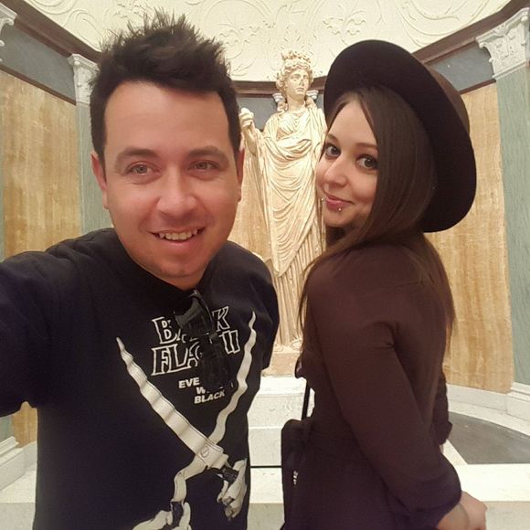 Meet your Posher, Harley - Picture 3 of 3