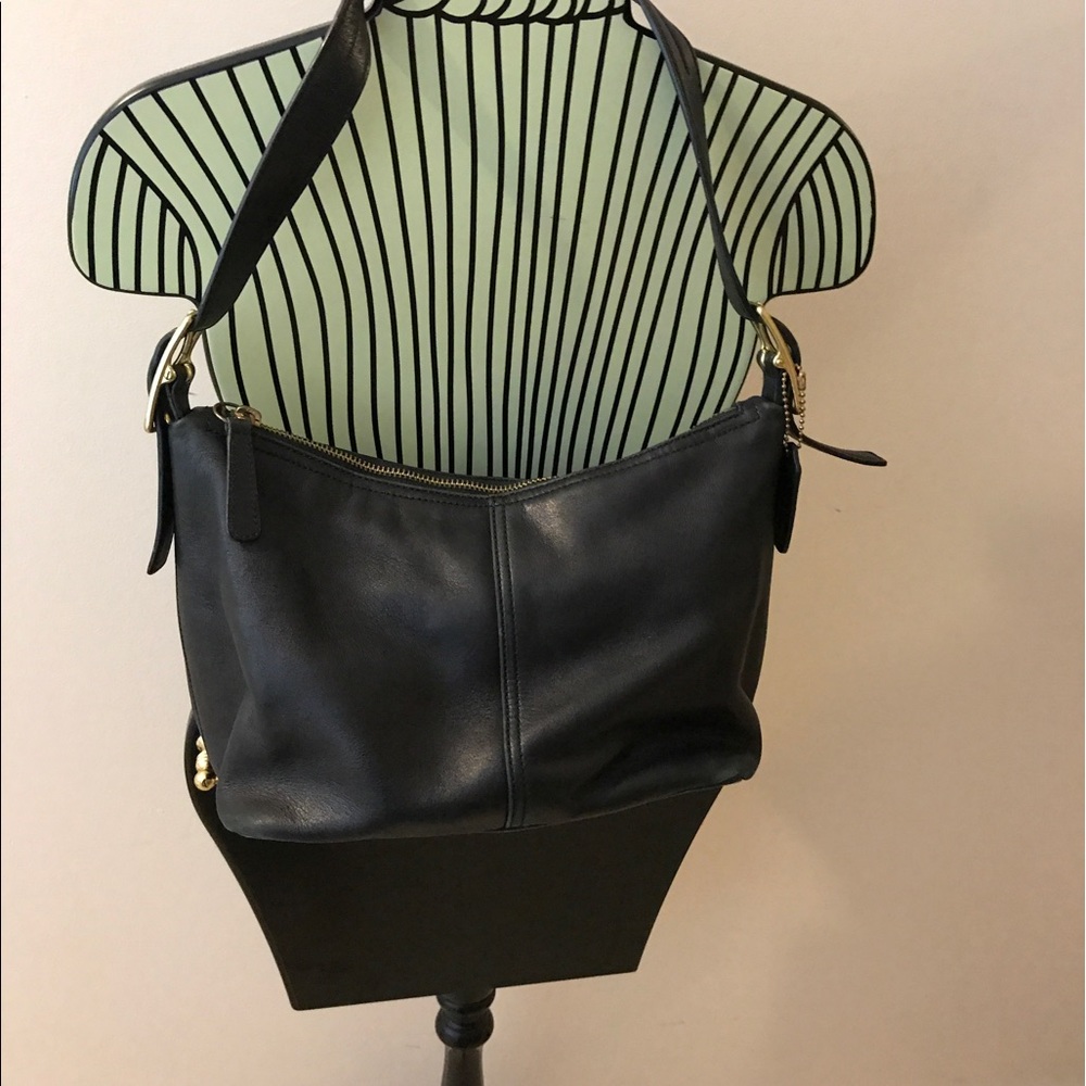 Coach black leather shoulder bag
