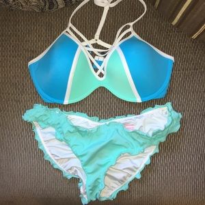 🚫VS pink bikini (ON HOLD!!)🚫