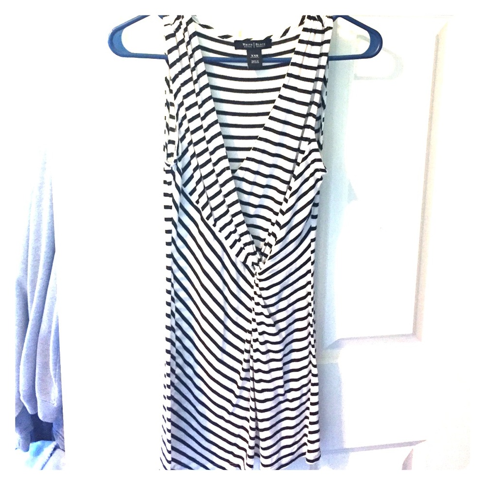 Cute black&white top