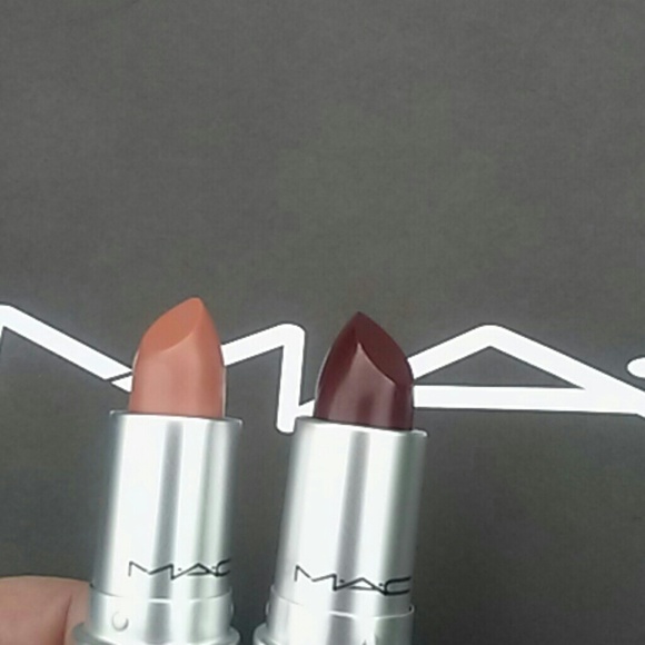 MAC LIPSTICKS - Picture 3 of 4