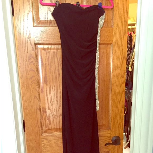 Formal full length black dress - Picture 1 of 4