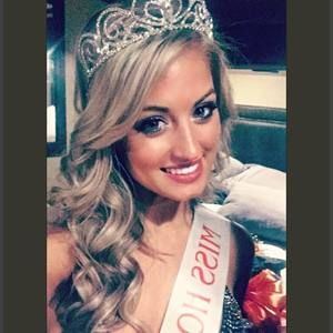 Meet your Posher, Chloe