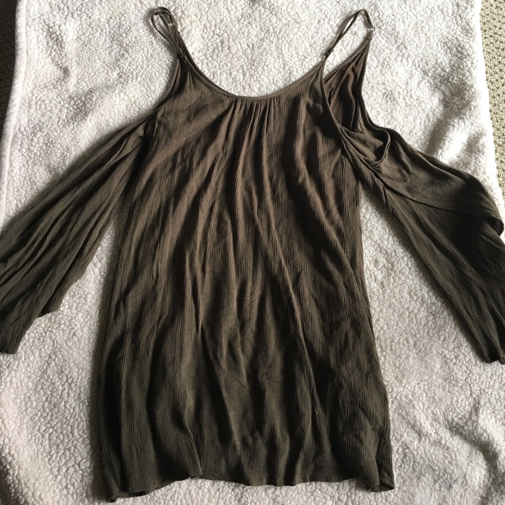 Flowy sleeve dress!