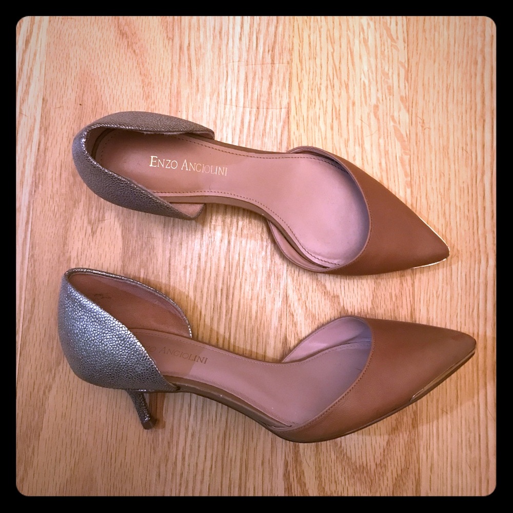 Beautiful brown and gold heels