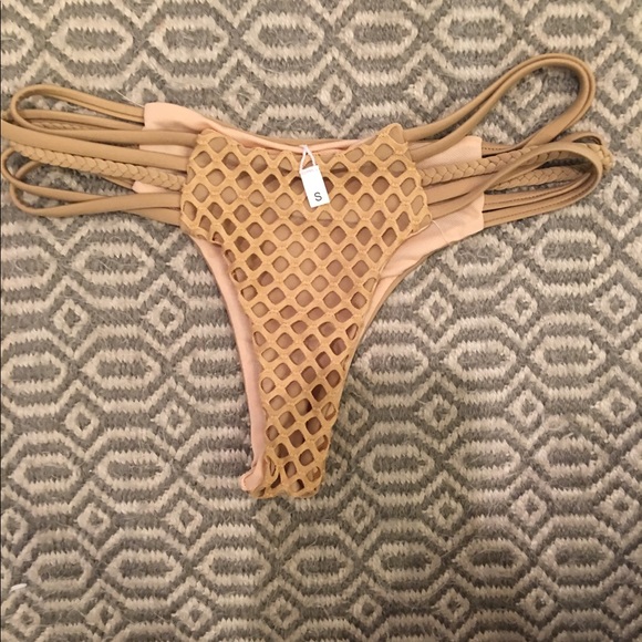 Tan Bikini Set. New with tags/ never been worn. - Picture 2 of 2