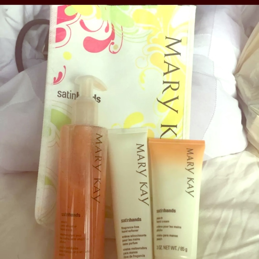 Mary Kay Satin Hands